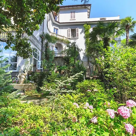 Villa Historical Gina With Magic View *